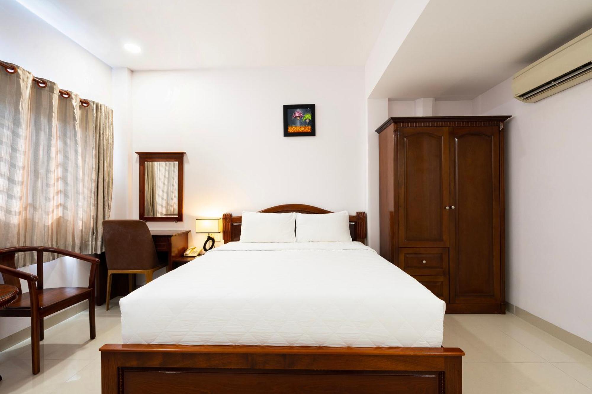 Hoang Hoang Hotel Хошимін Екстер'єр фото