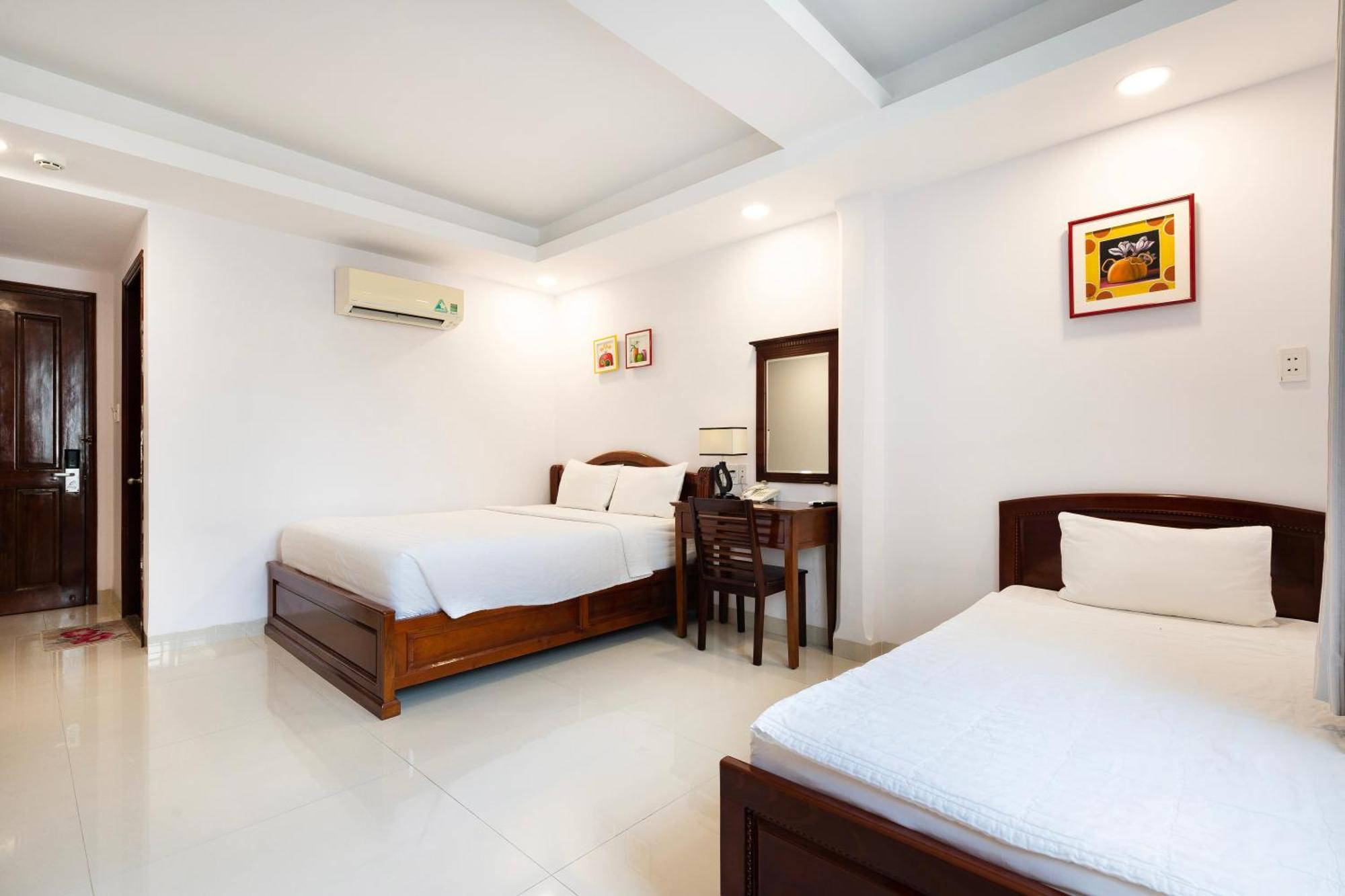Hoang Hoang Hotel Хошимін Екстер'єр фото