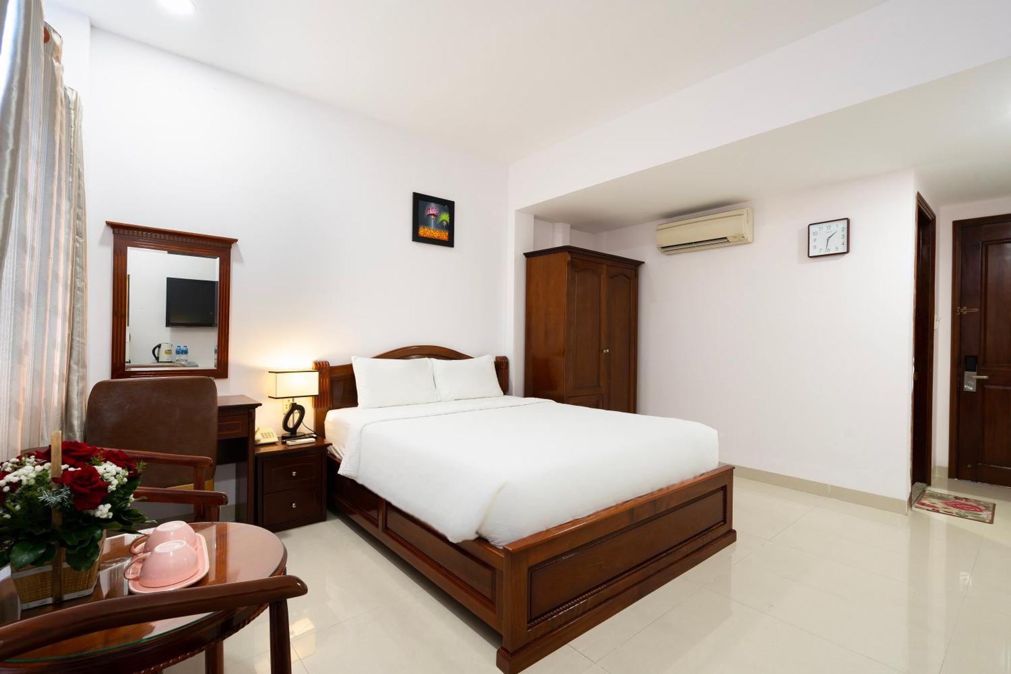 Hoang Hoang Hotel Хошимін Екстер'єр фото